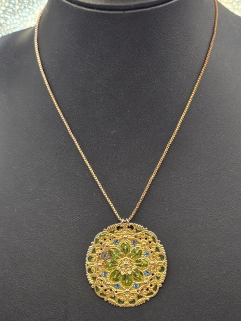 Filigree Gold Tone Pendant Blue Swarovski Crystal Green Enamel Vintage Necklace